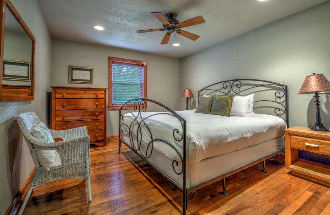 Linville Falls Lodge & Cottages Εξωτερικό φωτογραφία